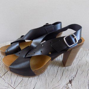 ERIC MICHAEL STRAPPY PLATFORM HEEL SANDALS NWOT SOLD AS IS